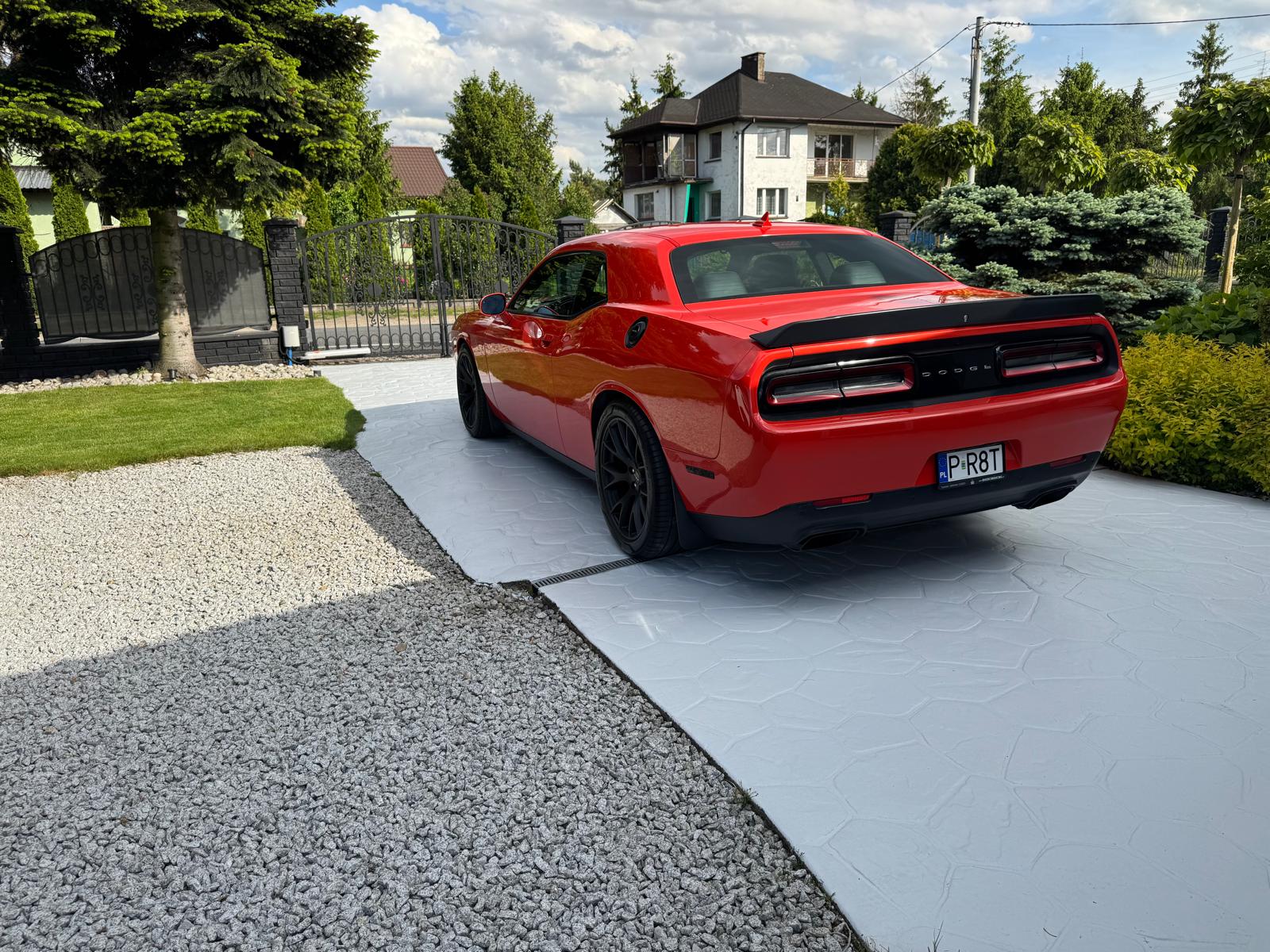 Dodge Challanger SRT Hellcat 2016r.