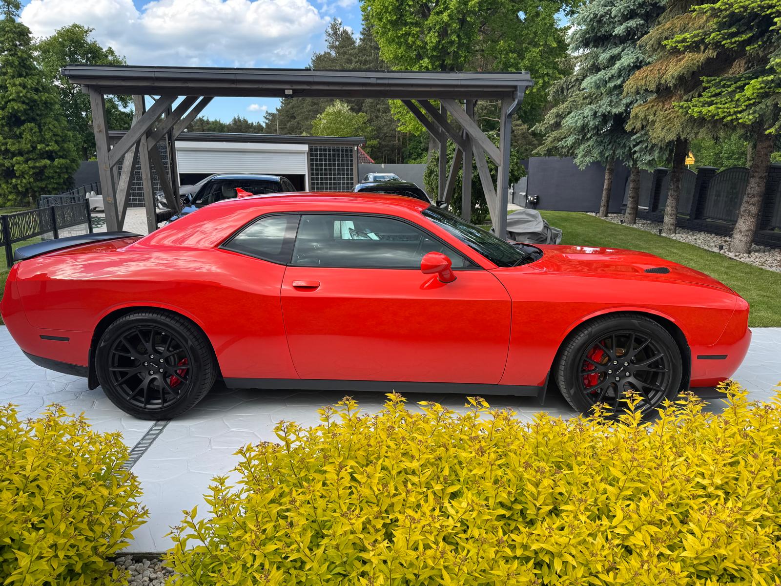 Dodge Challanger SRT Hellcat 2016r.